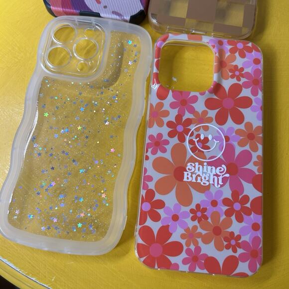 iPhone 15 Pro MagSafe Cases Lot Of 4 Feminine Girly Cases Floral glitter Wavy - Picture 3 of 12
